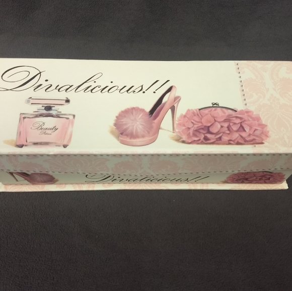 Divalicious Small Decorative Trinket Storage Box - Picture 5 of 9